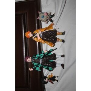 Demon Slayer Anime Action Figure Lot of 4 Tanjiro Zenitsu Inosuke